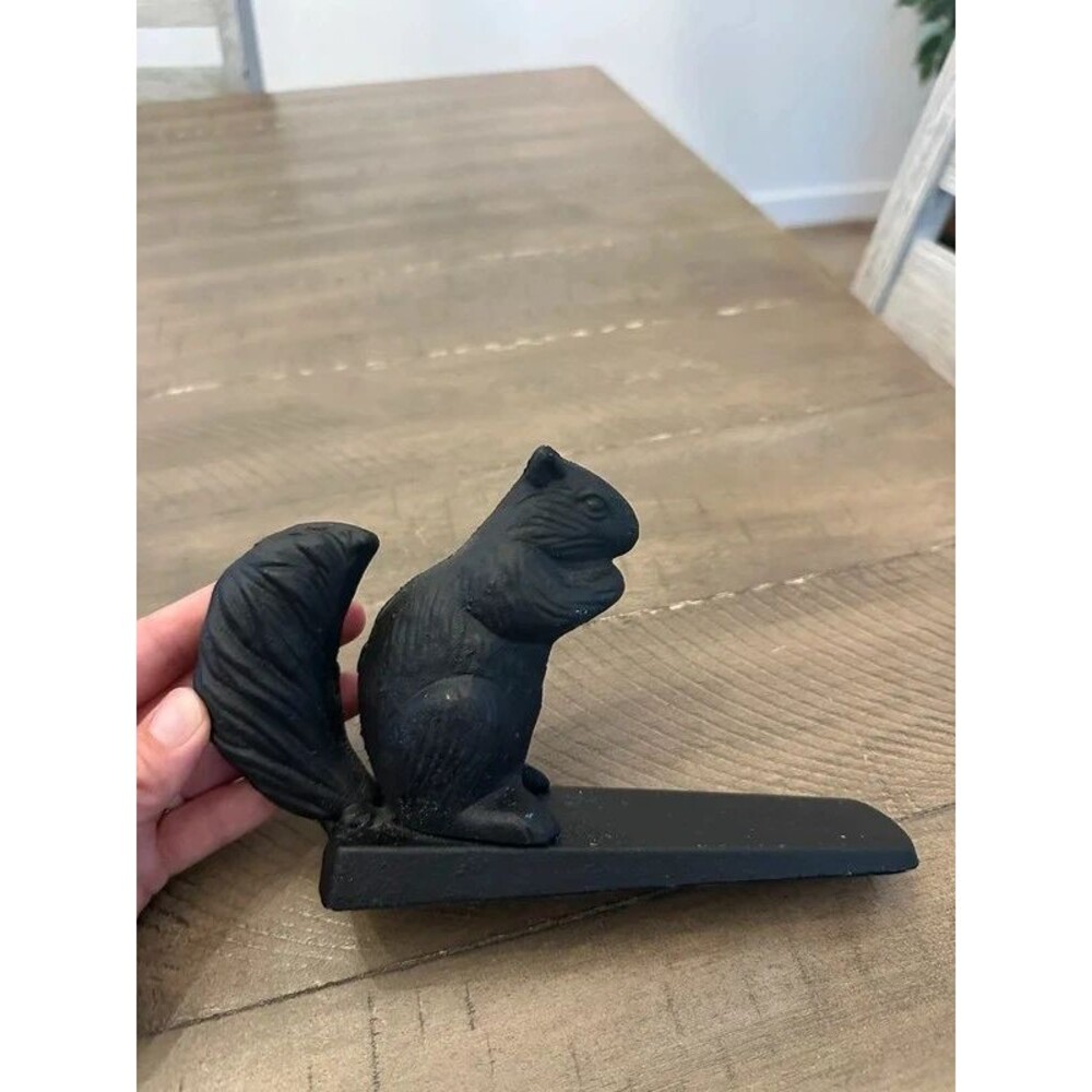 Vintage Cast Iron Squirrel Doorstop Heavy Door Wedge Woodland Cottage Decor
